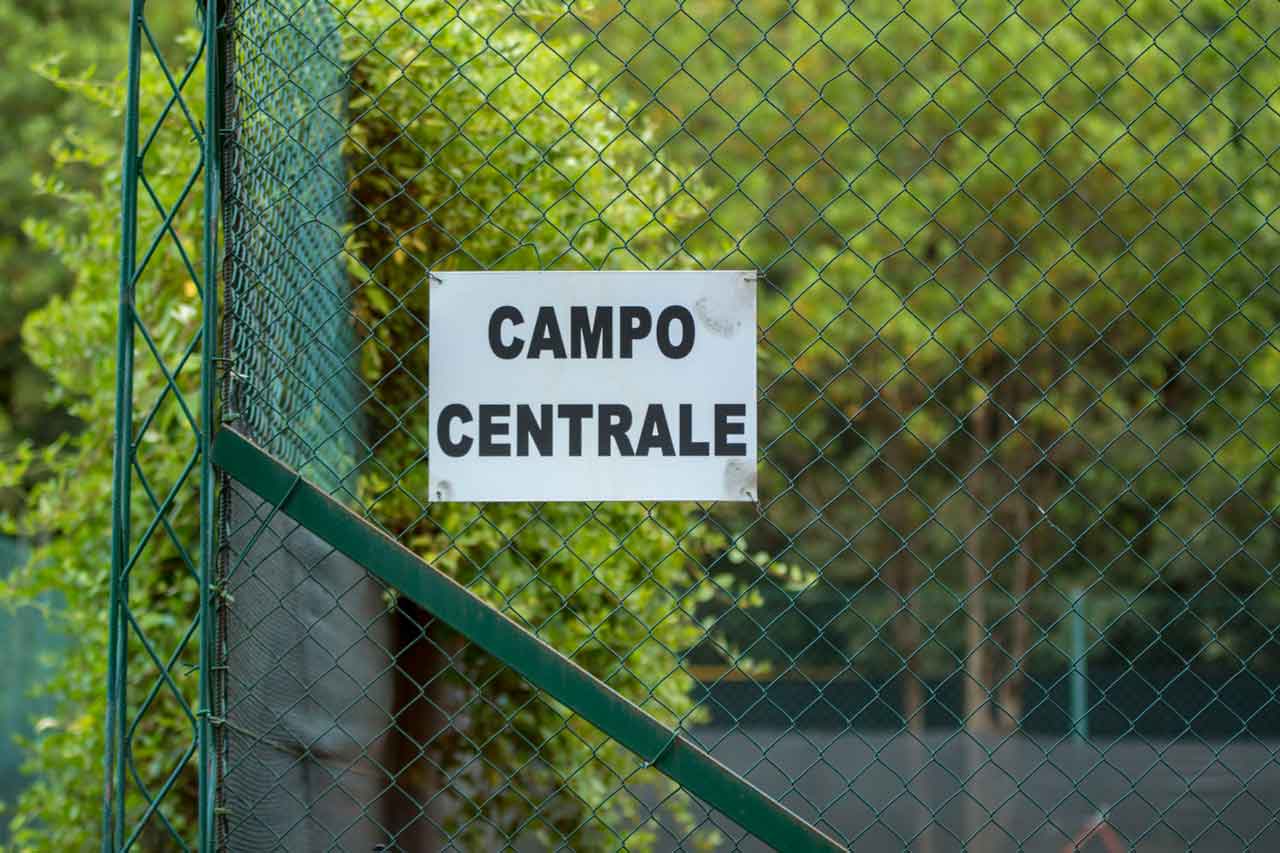 Il campo centrale del Circolo Tennis Paolo Rosi